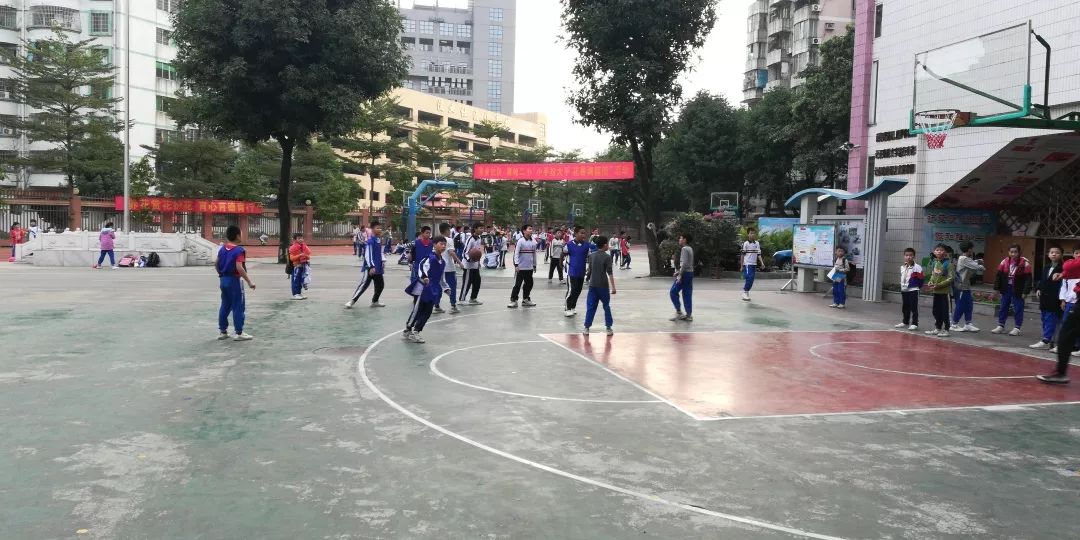 2019黄岐第二小学班际篮球联赛.day6