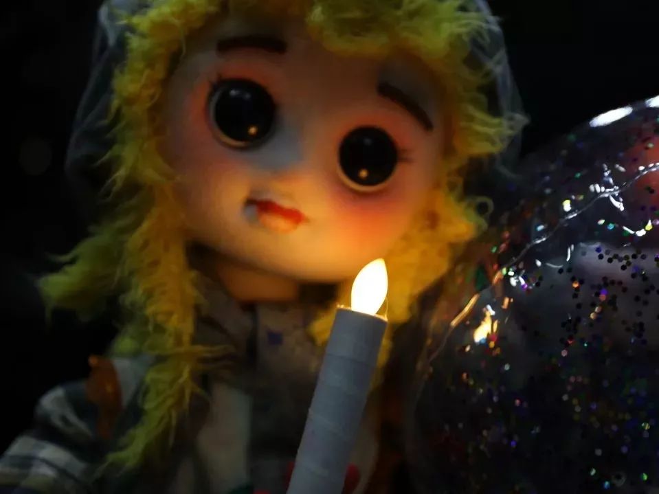 中国木偶剧院小铃铛剧场将在年末最后一场演出中为小朋友们讲述《卖