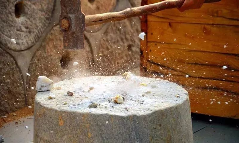 虎山风景区也许,你怎么也想不明白,这比花岗岩更坚硬的金矿石,古人