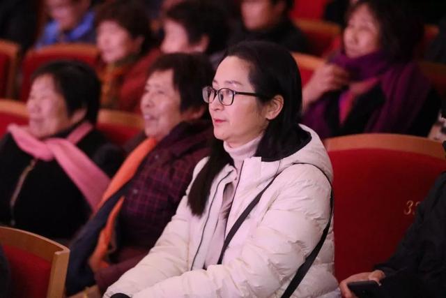 果然经典!昨晚我市上演催泪大戏