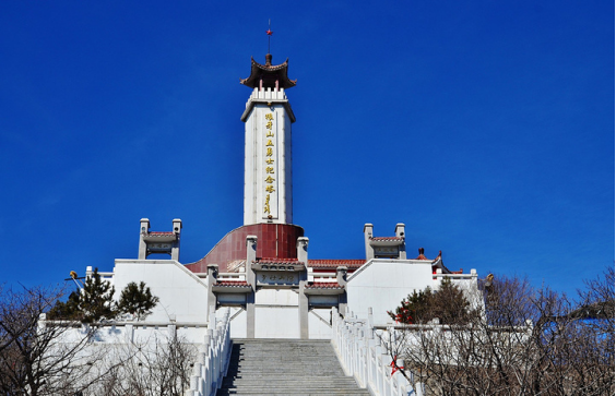 狼牙山五勇士纪念塔朱良才对"狼牙山五壮士"英勇事迹的宣传,有力的在