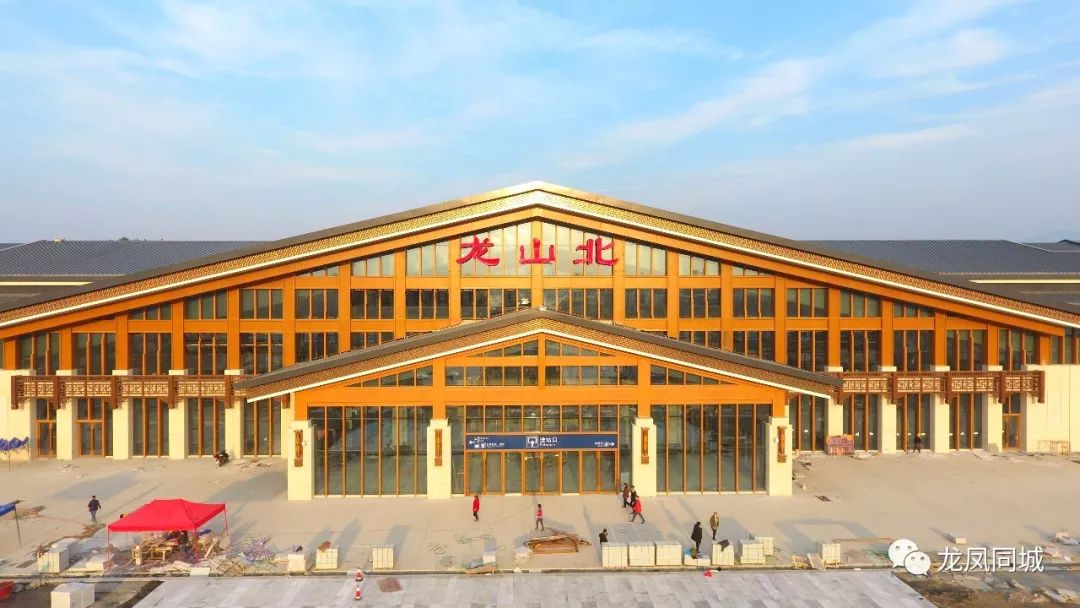 关注黔张常今晚开始售票为您详细解读黔张常段列车运营时刻表