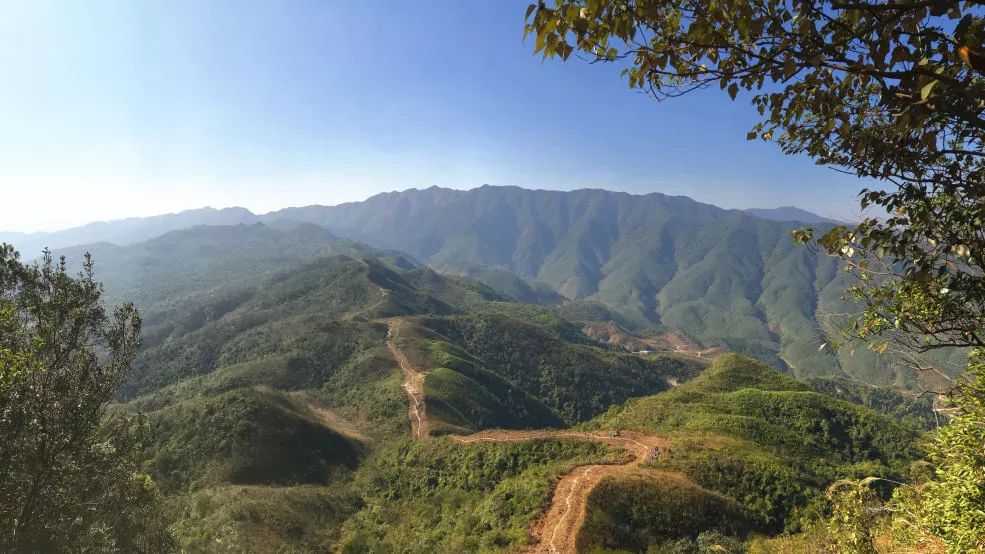 登山腐败登鹤城第一峰昆仑山品七瓮井鸭嘴鱼