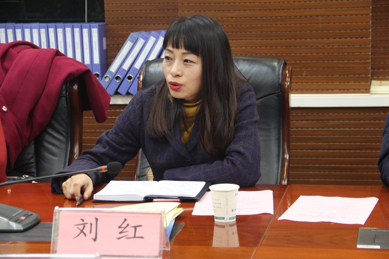 西安市教育局组织专家评估西安市第一中学特色学校创建工作_刘红