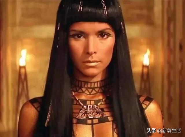 古埃及美妆风尚夸张的眼线才最美