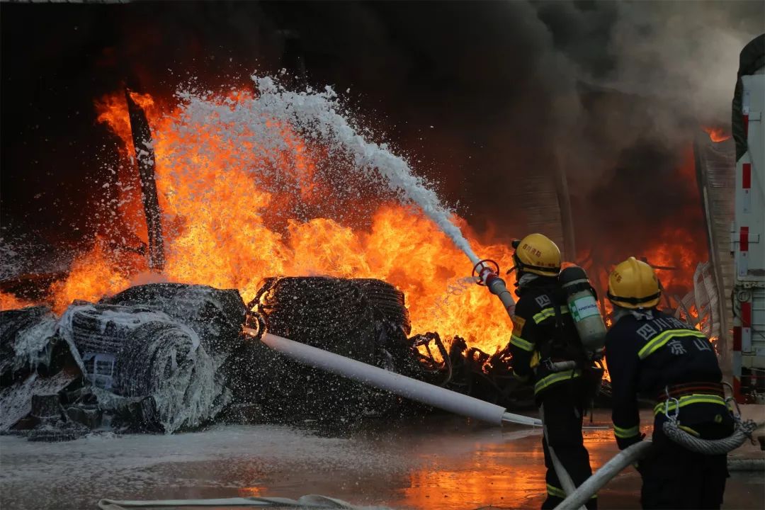 用生命逆行留最美背影