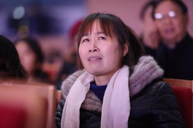 果然经典!昨晚我市上演催泪大戏
