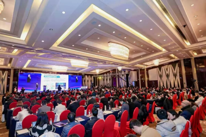 第六届中国产业互联网大会暨第三届宁波产业发展论坛在宁波隆重举行