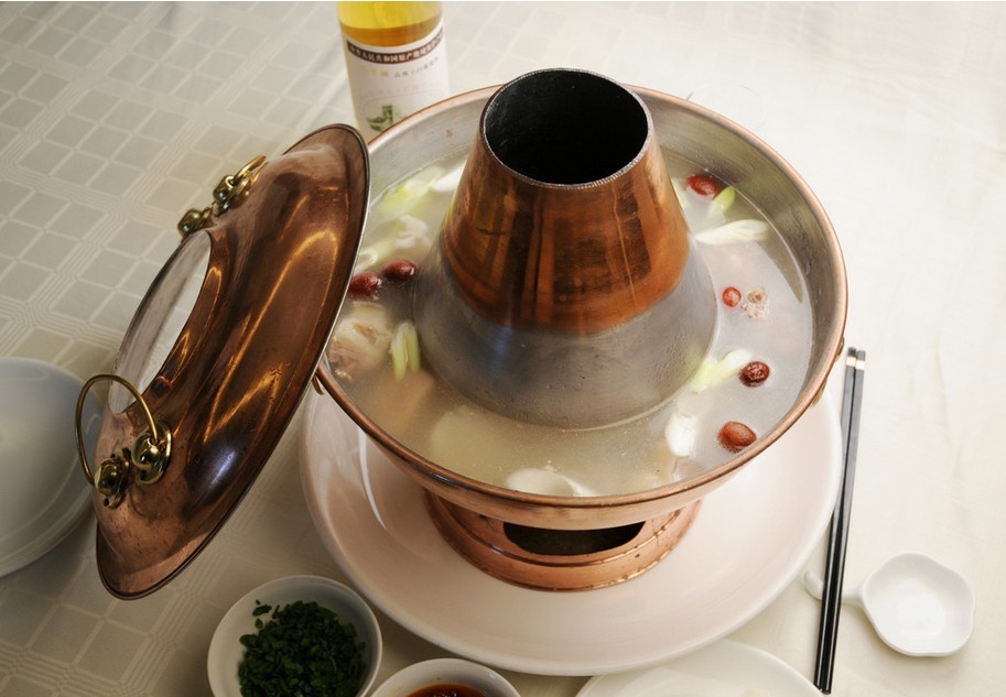 火锅易上火;中药食用不对症很可能伤身,⑤中药锅底:对肠胃碳そ洗