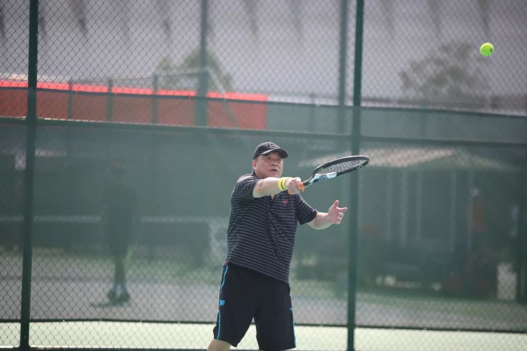 珠三角业余网球团体邀请赛圆满落幕天龙网球助力赛事