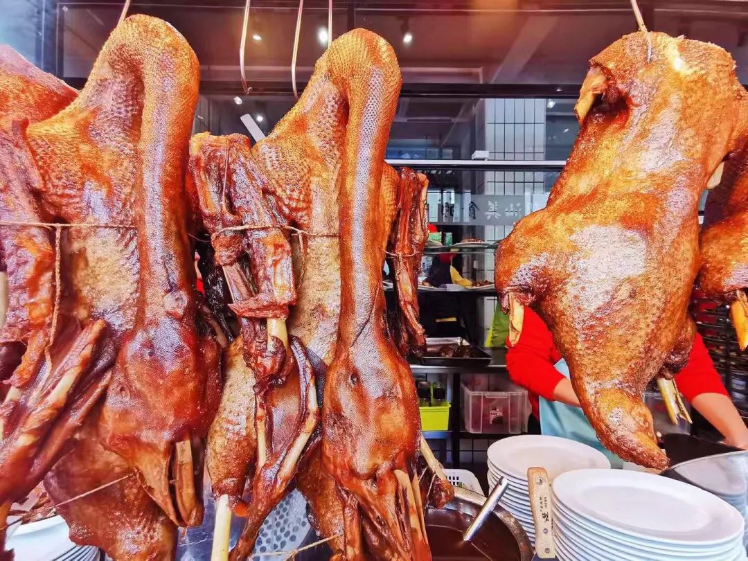 哇遇见全鹅宴瞬间成鹅痴