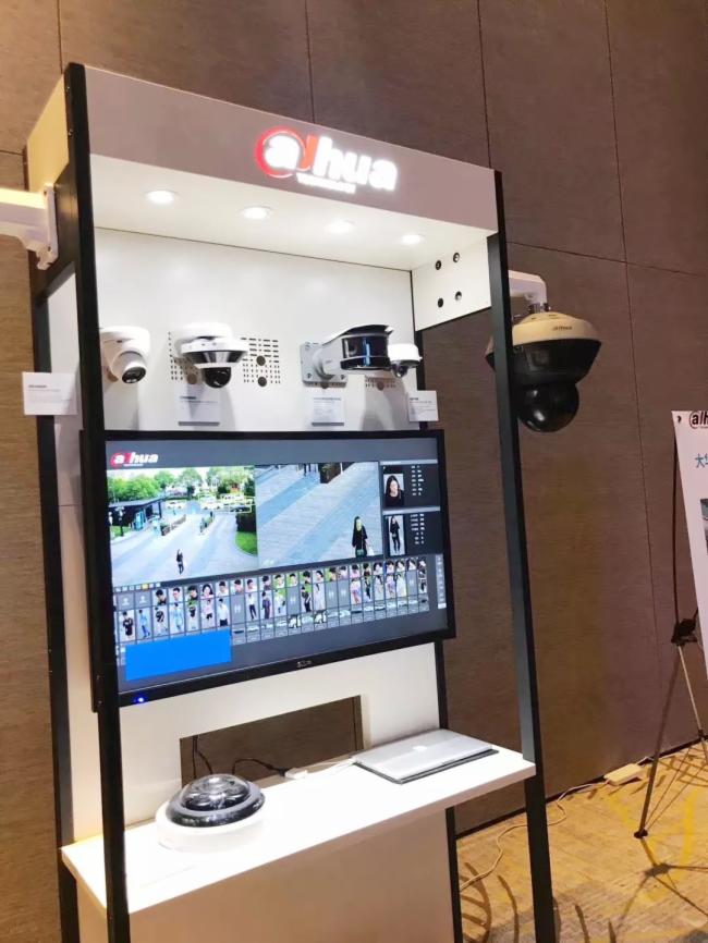 大华股份百城巡展燃爆多城 演绎科技创新魅力