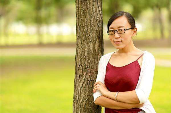 诗人孙频内心里生长出的情感一定是朴素而柔软的