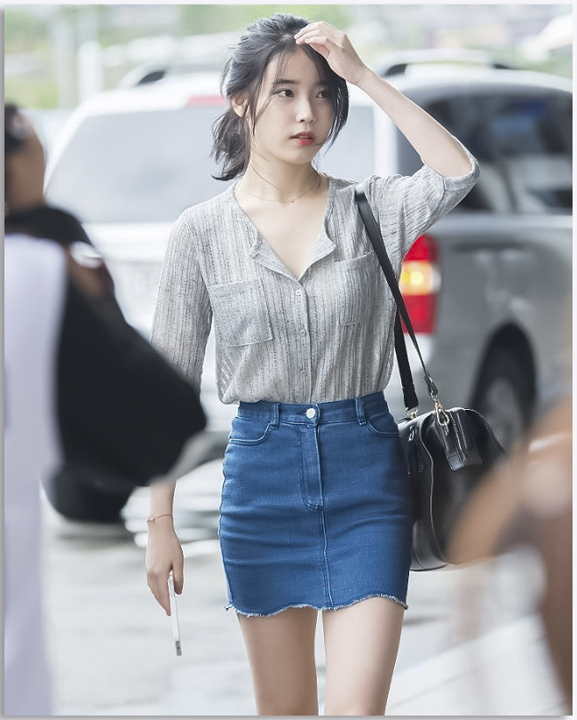 可爱精灵iu丨李知恩神仙穿搭宝典