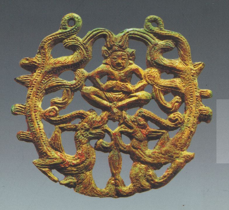 北魏平城一人二龙图案的渊源与流变研究