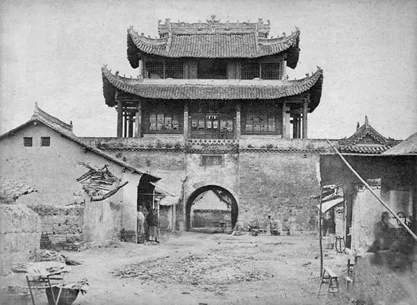 1875年的照片每张比房子还贵