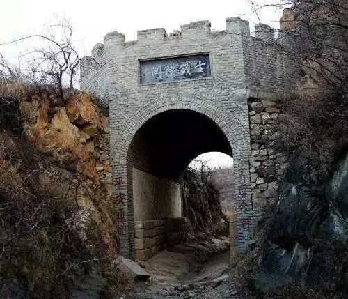 中条山下的虞坂古盐道