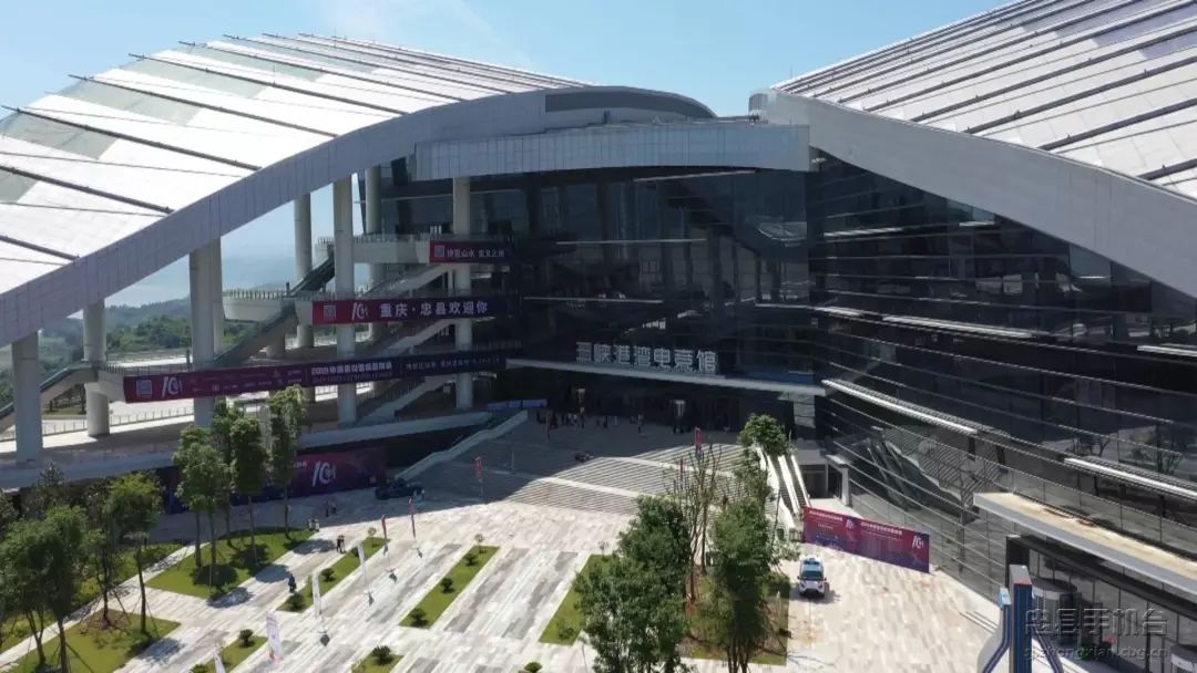 本周末28日2019cmel全国总决赛将在三峡港湾电竞馆举行