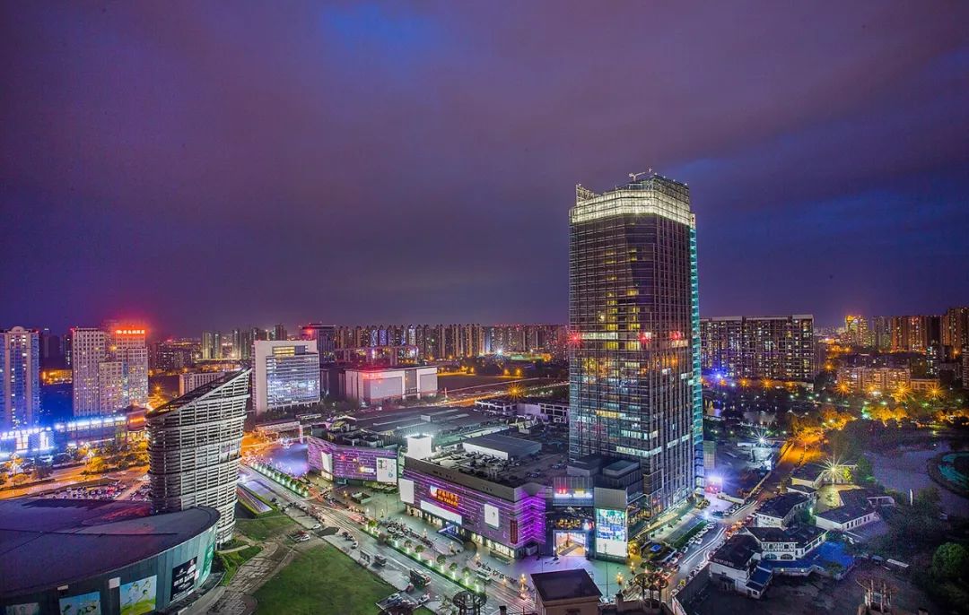 珠江广场五年记树立成都大城西商业标杆既是目标也是格局