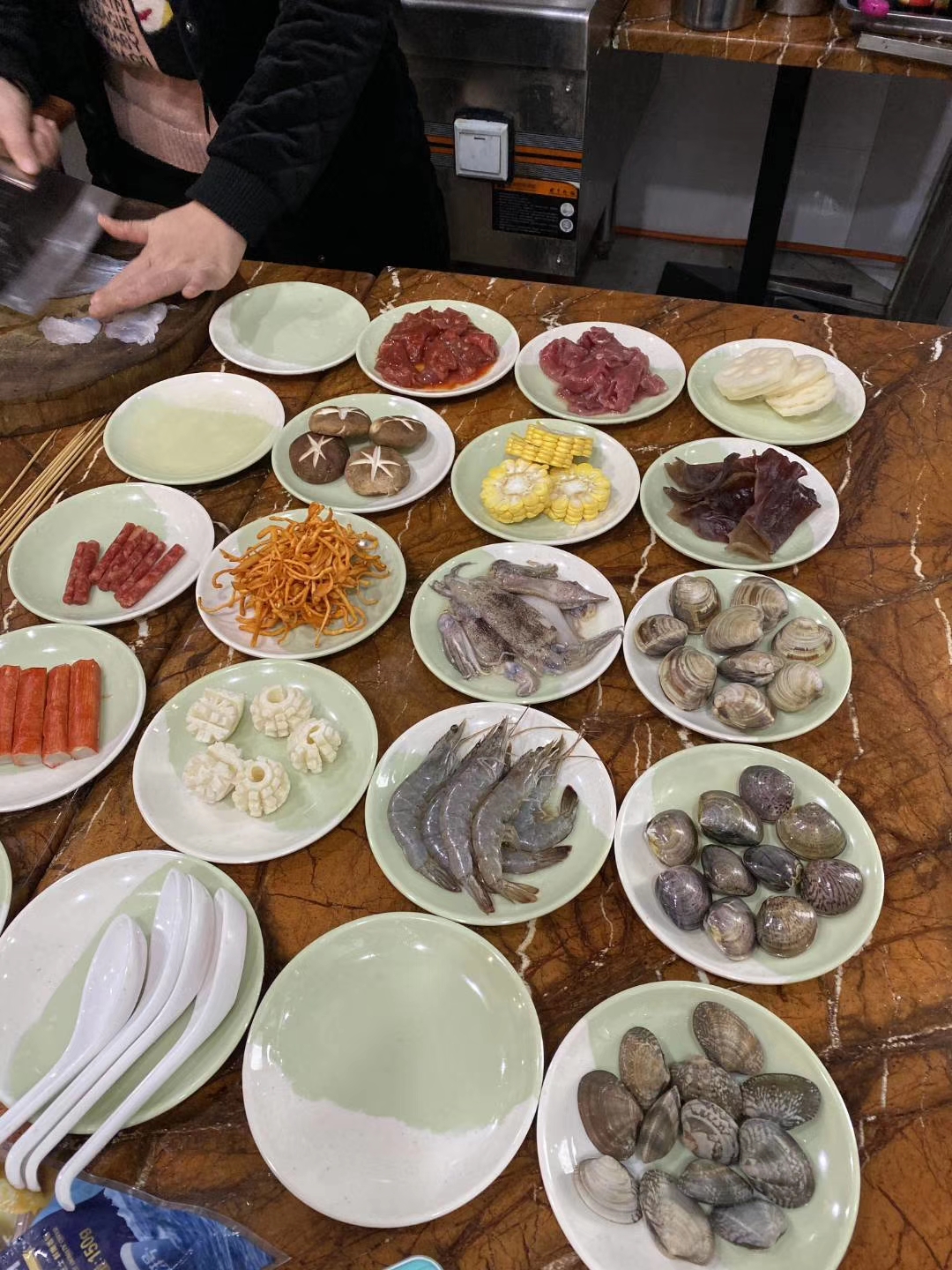 原创火锅店必点菜,四大名牛怎么做?跟我学,50块钱全部搞定