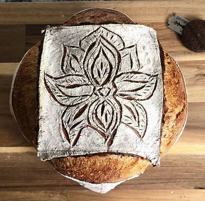 80组面包装饰图案创意全分享:艺术 面包,视觉与美味的享受