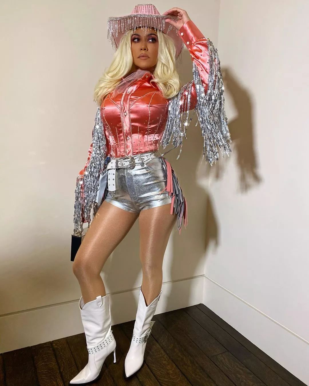 《与卡戴珊同行》下一季难道不拍了?这么相互