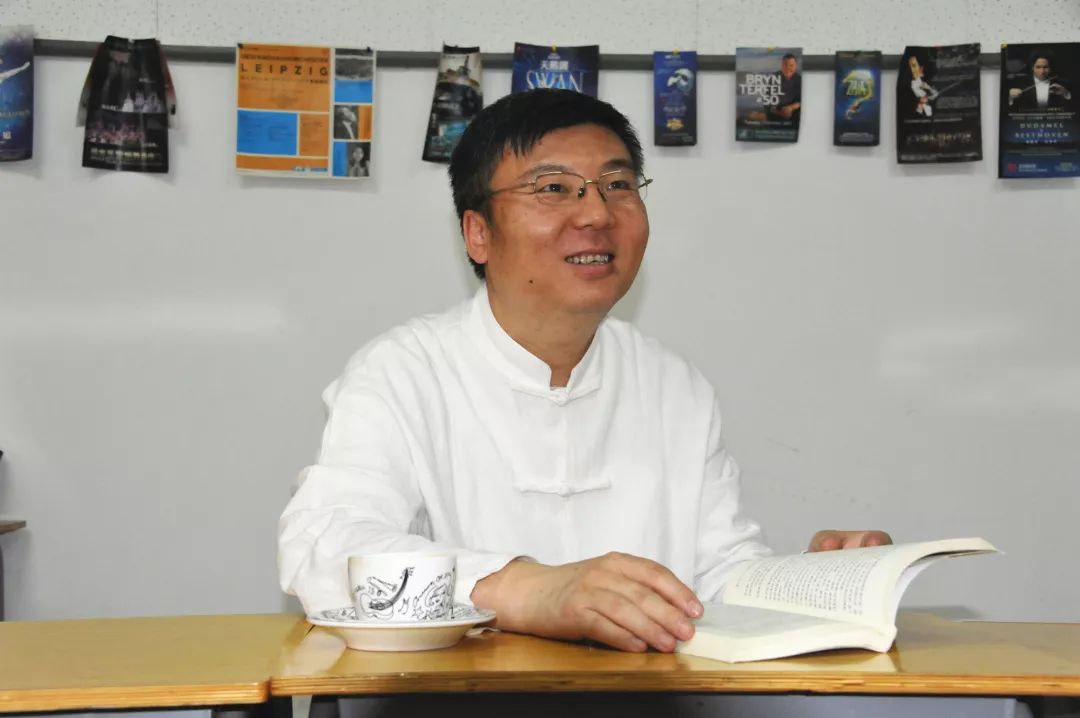 主讲人:天津音乐学院教授韩晓波先生