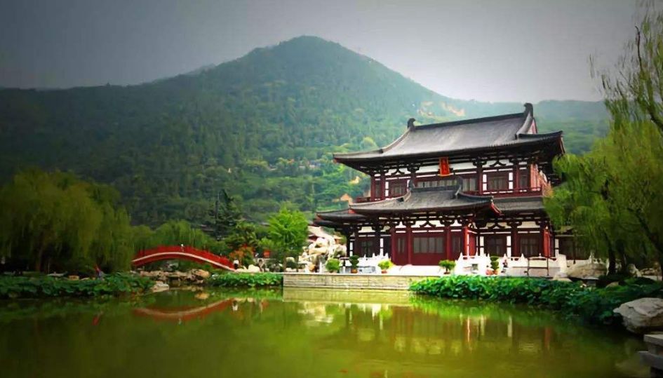 【古文探奇】越中杂记-袁宏道_西湖