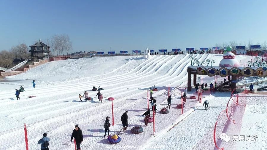 滑雪场,雪橇,雪圈,雪服,雪鞋,冰车,冰上双人多人自行车……多达几十种