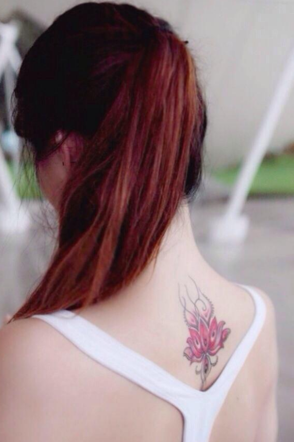 "狂野派"女运动员,她身留多处纹身,她最爱白酒 撸串