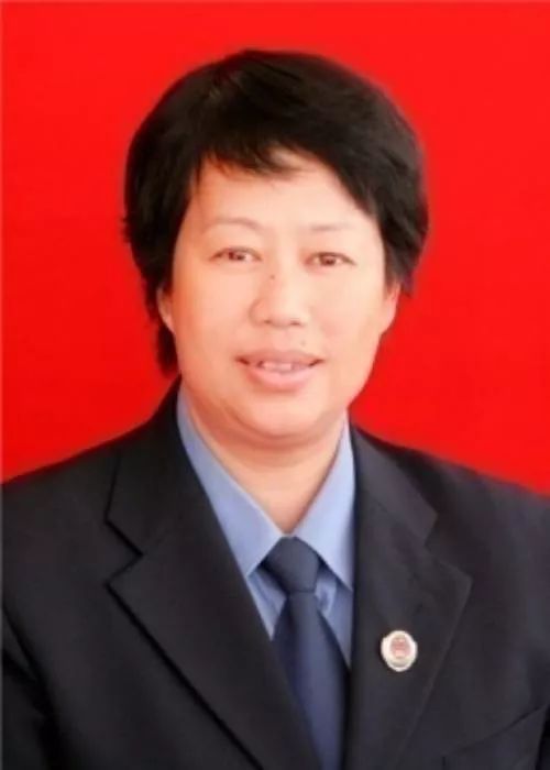 段庆颖,男,汉族,1973年10月生,党校研究生学历,中共党员,1994年7月