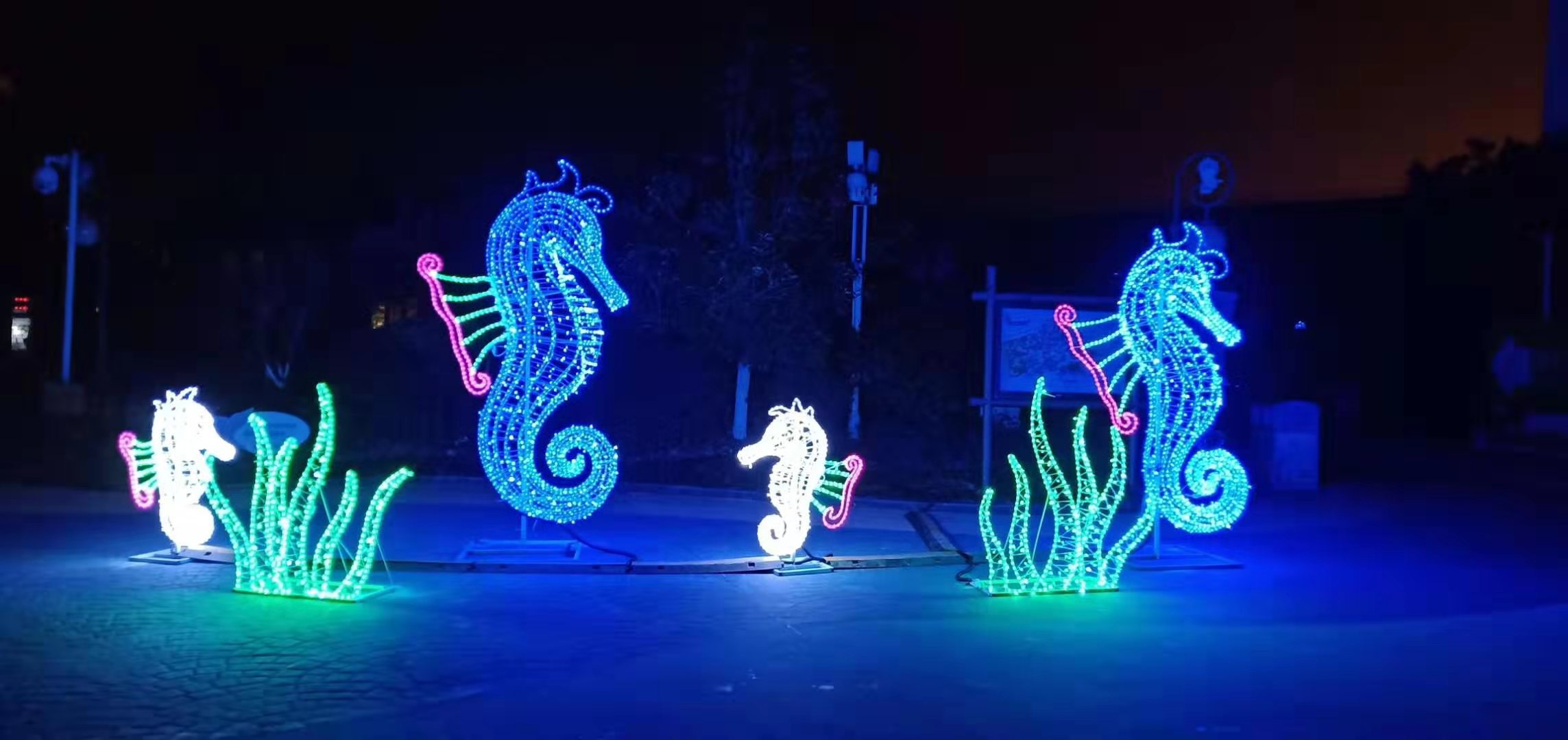 景区夜晚灯光亮化:灯光造型与景区主题景点的紧密结合