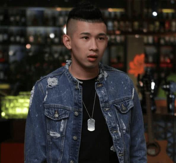 天佑殴打说唱之神rap祥龙因退出陌陌而被打天佑怎么看