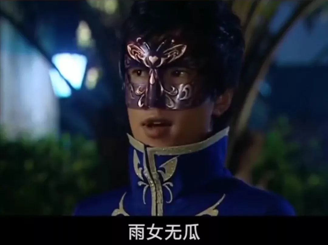易烊千玺哪有什么一夜成名,其实都是百炼成钢.