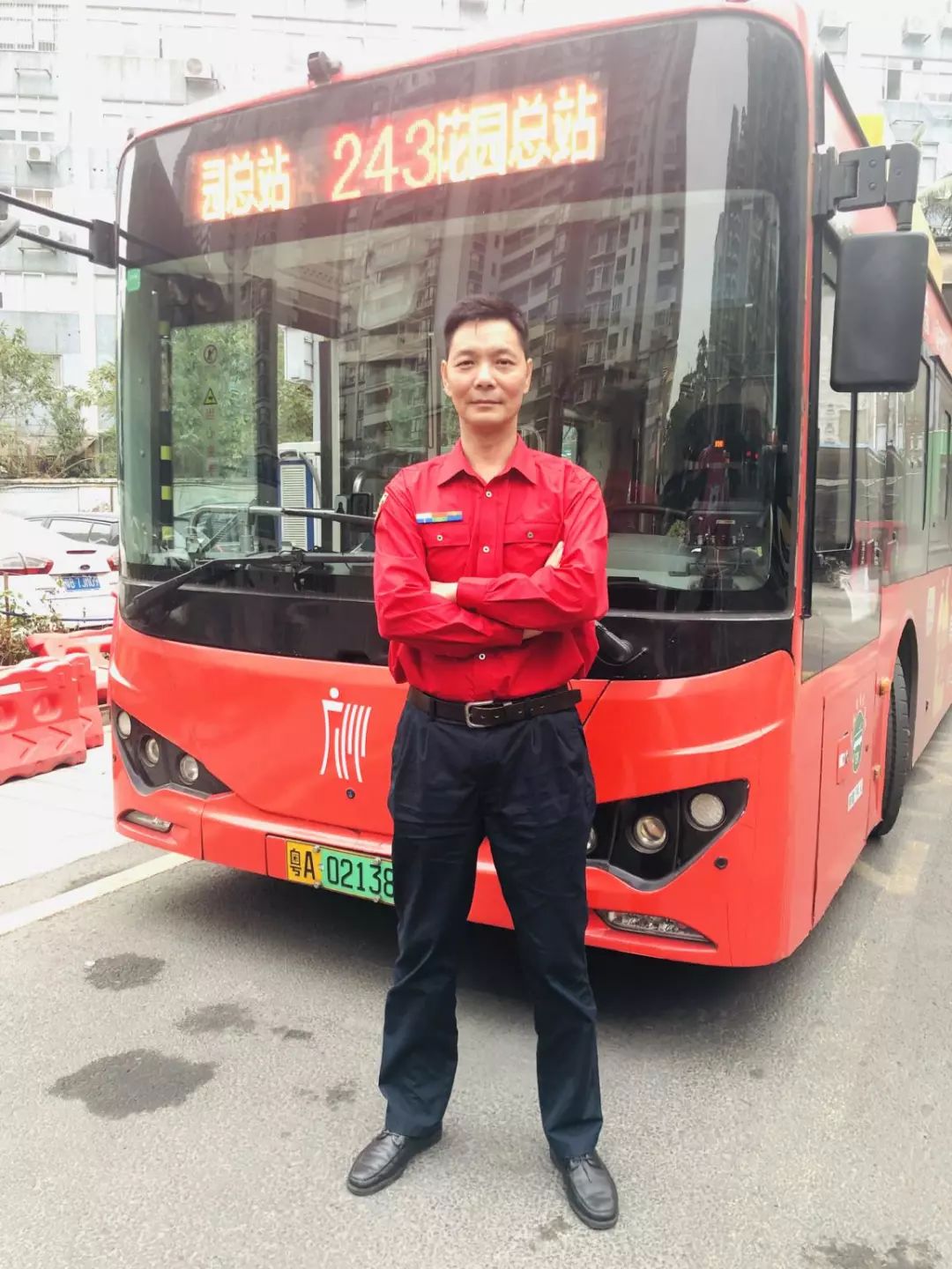 广州公交车司机图片