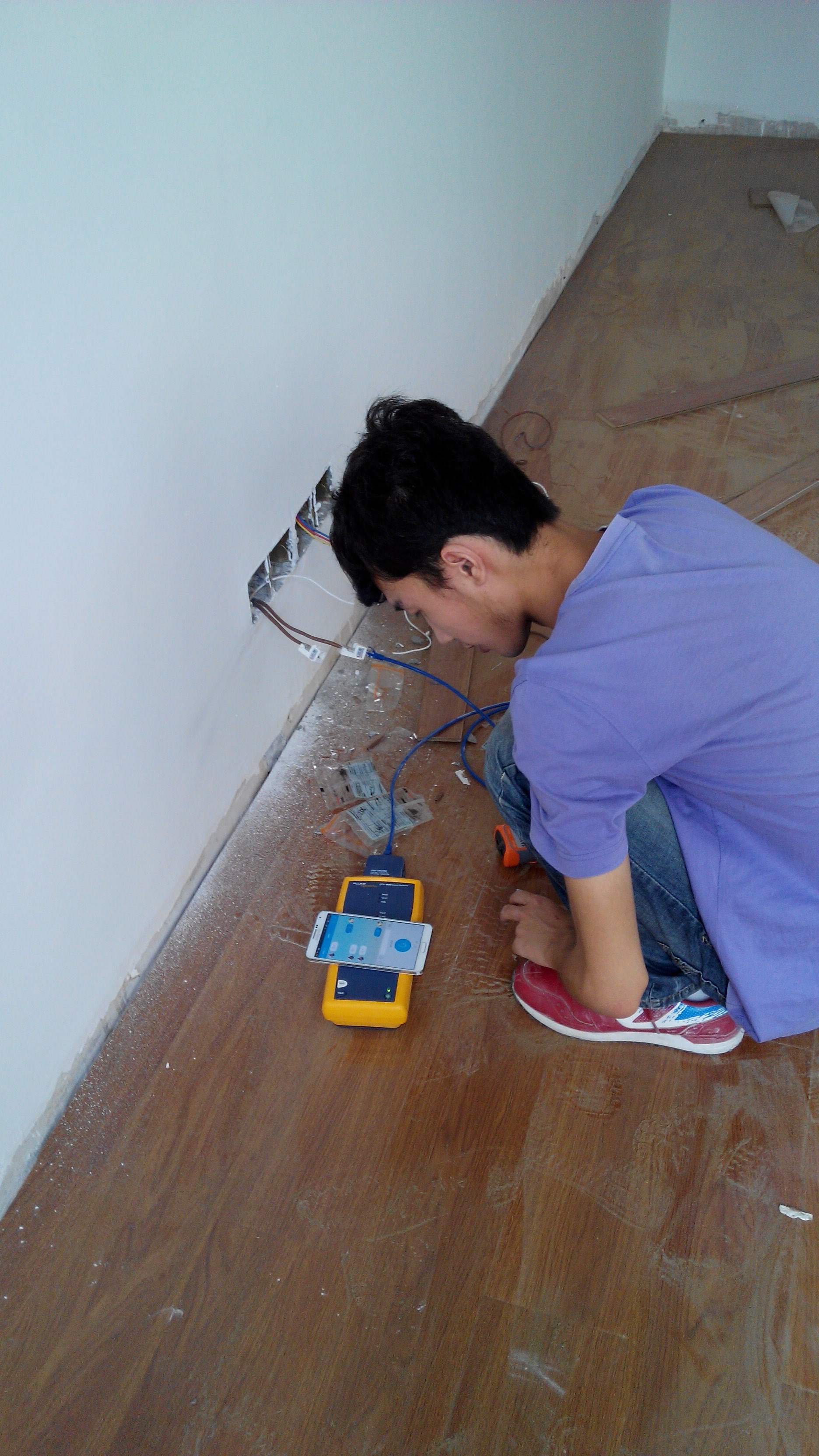 当线缆布线施工完毕后,需要对全部电缆系统进行认证测试.