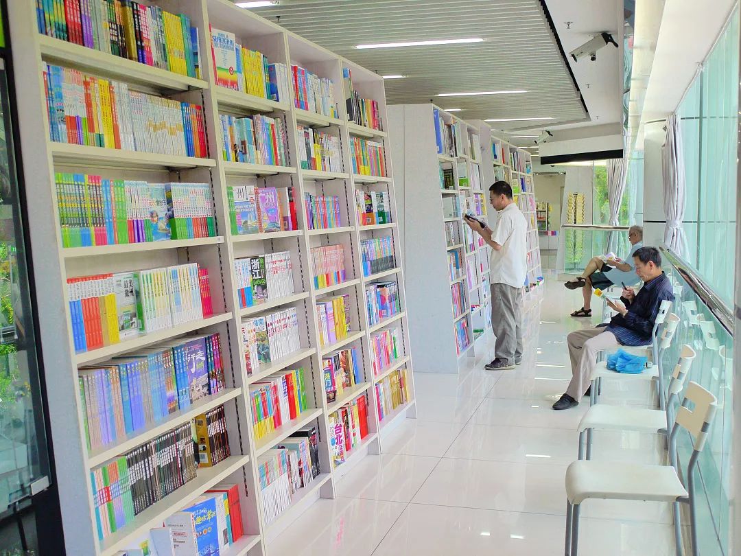 历九弥新一路同行越秀购书中心9周年店庆