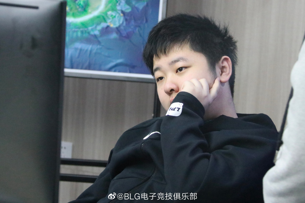 国豪迎来20岁生日b站多位up主送真诚祝福