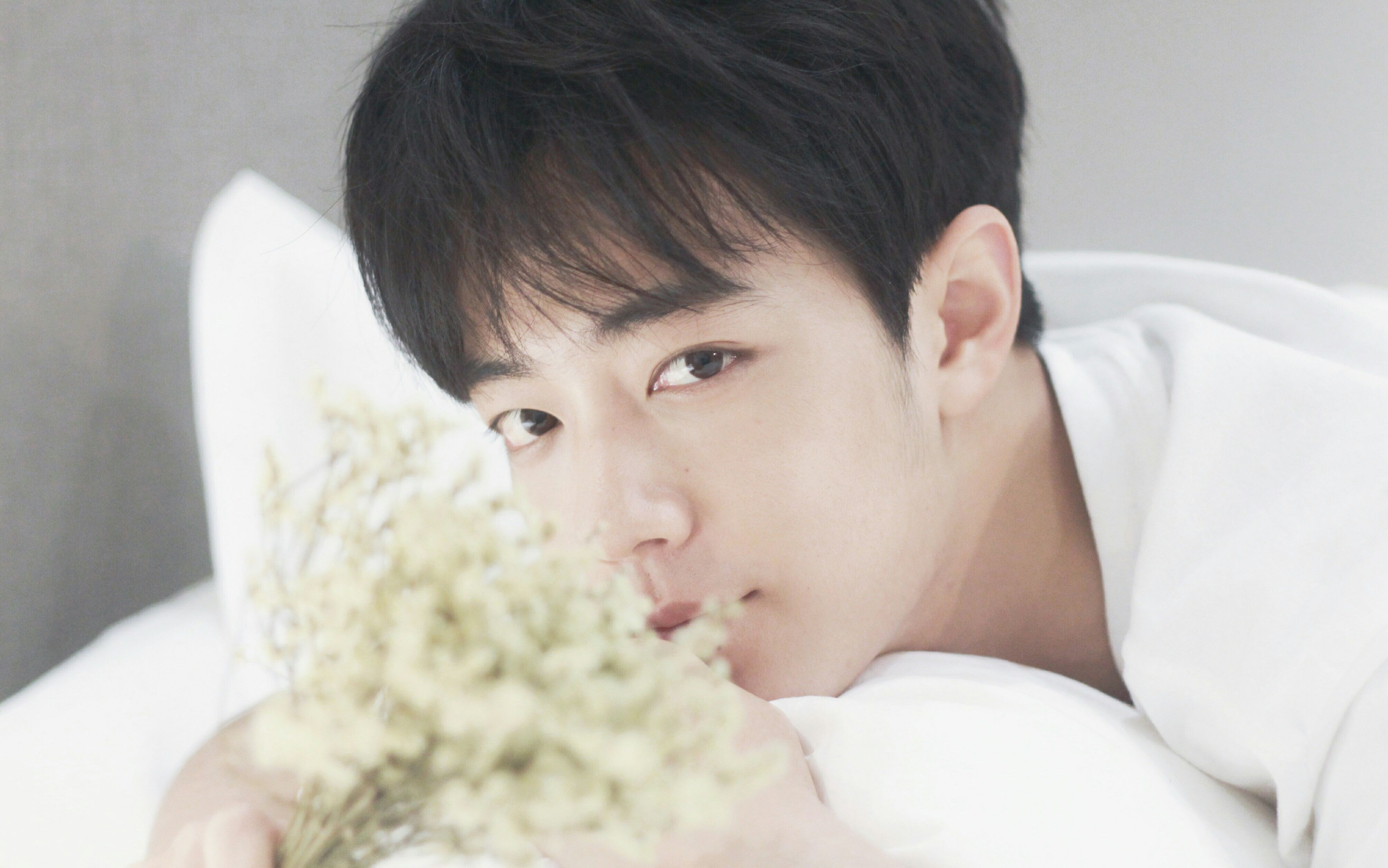 原创接二连三遭批评,始终冷静的肖战也逃不过流量宿命?