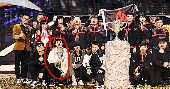 vv战队vsr恐不保队员或被签职业战队不回归ag就只剩退役