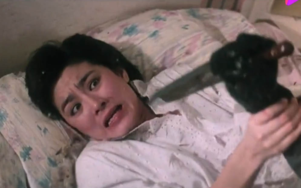 原创林青霞牺牲最大的一场戏穿睡衣出镜拍床上镜头差点被伤害