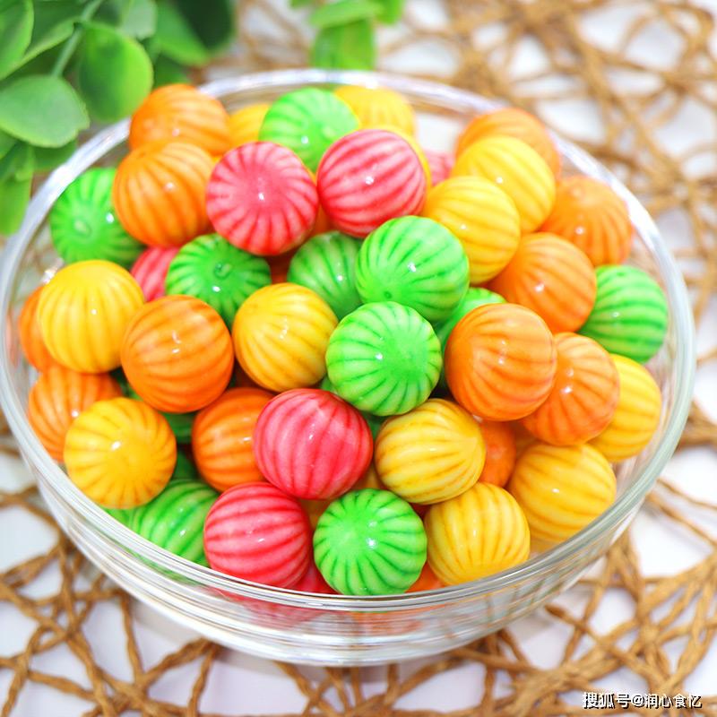 暴露年龄的6种零食,00后表示没见过,全吃过的,孩子会打酱油了_泡泡糖