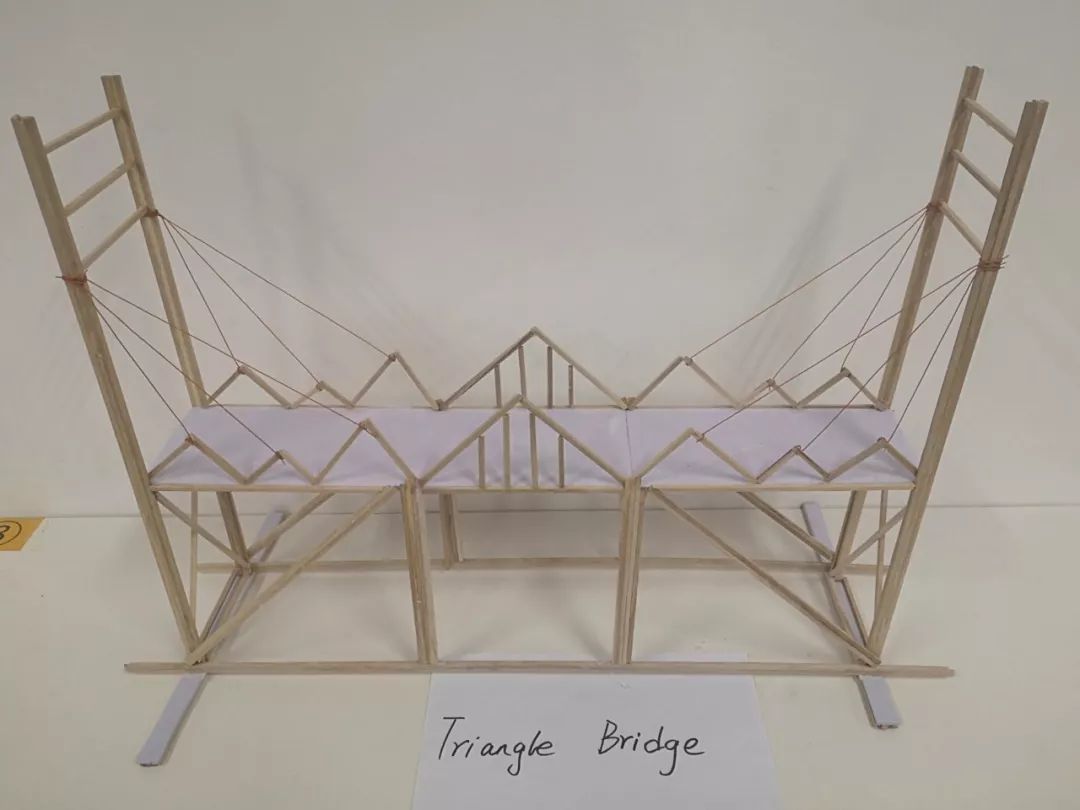 第四届桥梁模型设计与制作大赛作品展示与评选