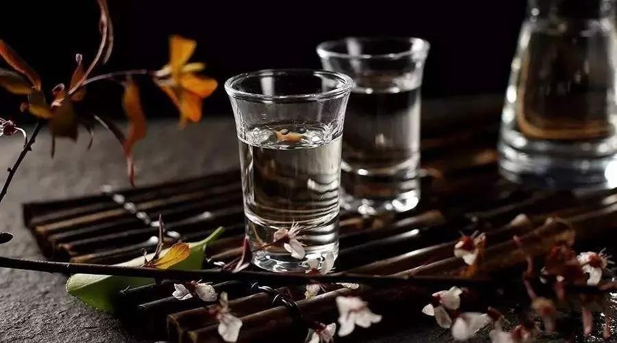 走进真实"鉴酒大法":教你识破"大忽悠"!