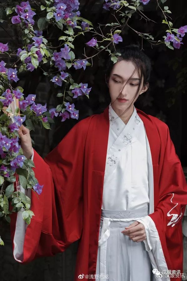 圣微 猫夏小卡 她们是同袍心目中的众望所归么 微博