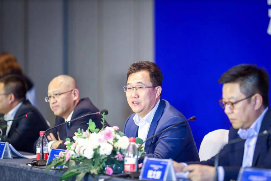 热门喜爱电影下载资源全新上线，海量高清片源一键获取，支持多种格式自由播放，即刻畅享视听盛宴。