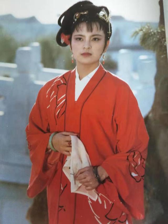 原创红楼梦里庶出身份对贾探春的婚姻有哪些影响?