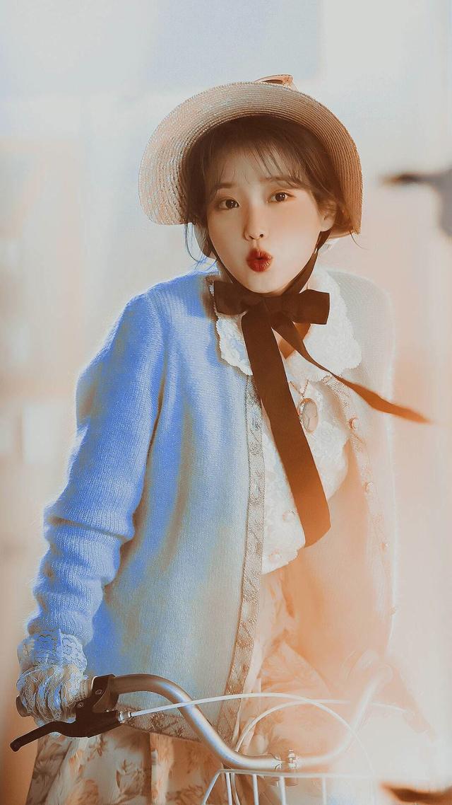 壁纸310宝藏女孩李知恩