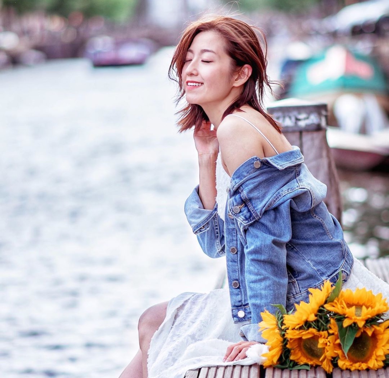 tvb视帝王浩信和太太陈自瑶各自晒独照网友怀疑两人婚姻已结束