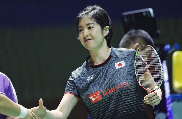 此外,近日有3位日本美女选手陆续宣布退役,其中栗原文音选择结束22年